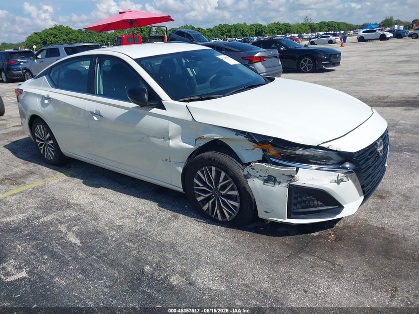 2025 Nissan Altima VIN 1N4BL4DV8SN356267 — IAAI salvage auction photo