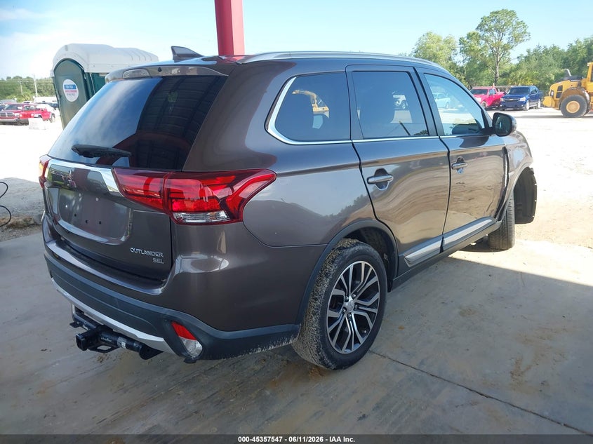 2017 Mitsubishi Outlander VIN JA4AD3A30HZ005915 IAAI salvage auction — RIGHT FRONT, Salvage Title, sold $50 on 2026-07-21 (photo 4)