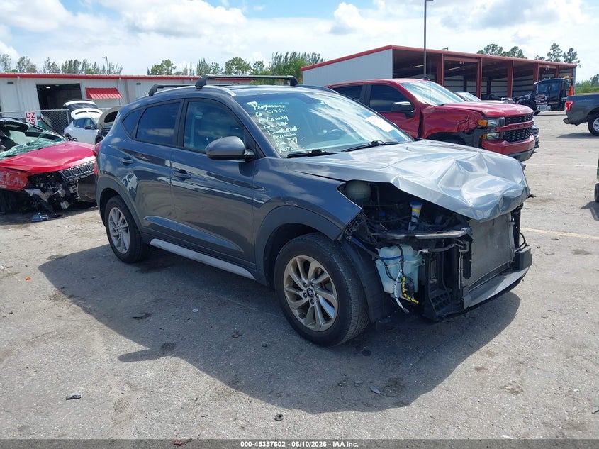 2017 Hyundai Tucson VIN KM8J33A49HU447540 IAAI salvage auction — FRONT END, Rebuildable (Florida), sold $3,350 on 2026-07-13 (photo 1)