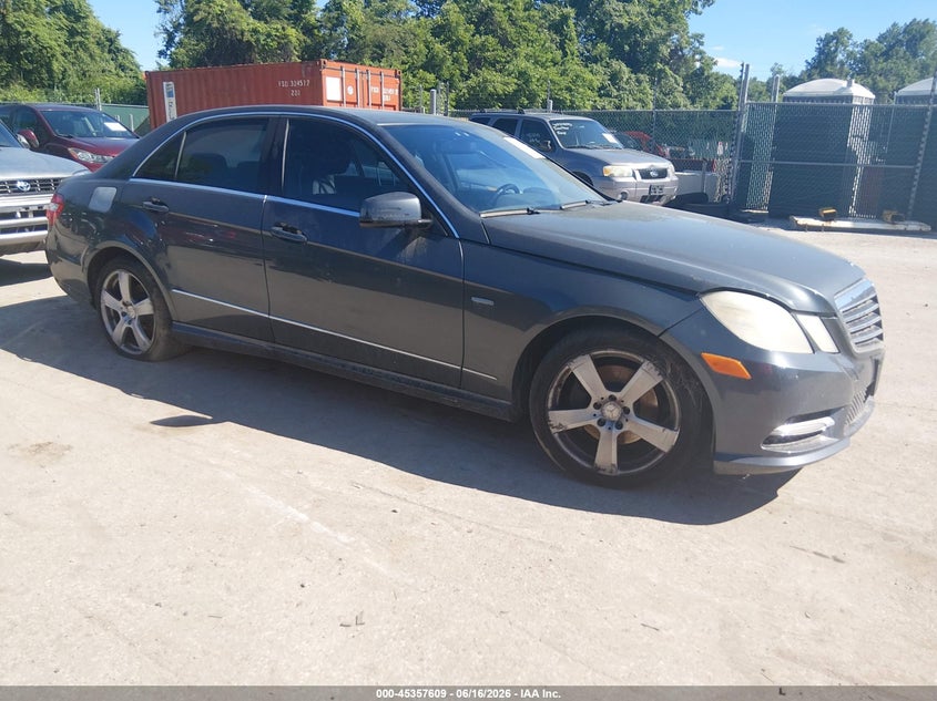 2012 Mercedes-benz E-klasse VIN WDDHF8JB8CA580232 IAAI salvage auction — FRONT & REAR, Salvage Title, sold $325 on 2026-07-23 (photo 1)
