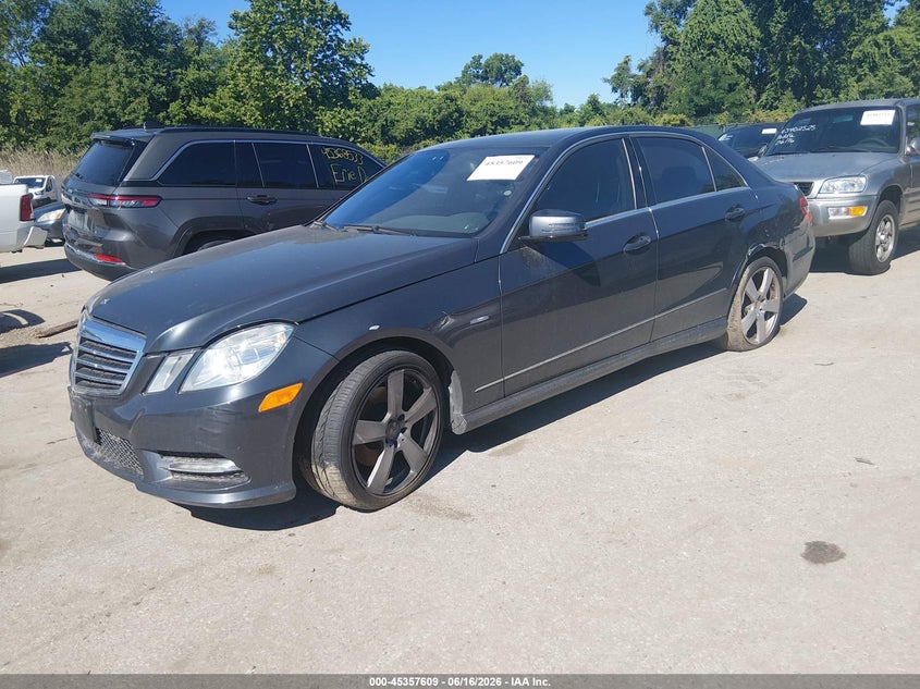 2012 Mercedes-benz E-klasse VIN WDDHF8JB8CA580232 IAAI salvage auction — FRONT & REAR, Salvage Title, sold $325 on 2026-07-23 (photo 2)
