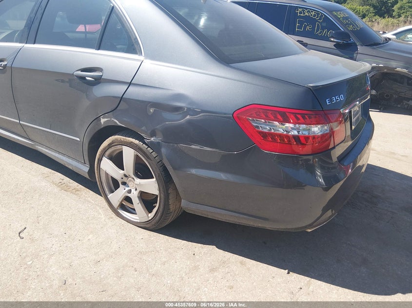 2012 Mercedes-benz E-klasse VIN WDDHF8JB8CA580232 IAAI salvage auction — FRONT & REAR, Salvage Title, sold $325 on 2026-07-23 (photo 6)