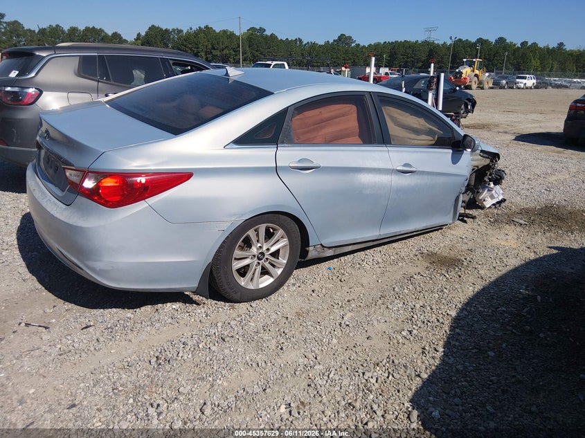 2013 Hyundai Sonata VIN 5NPEB4AC0DH690471 IAAI salvage auction — RIGHT FRONT, Salvage (Georgia), sold $450 on 2026-08-01 (photo 4)