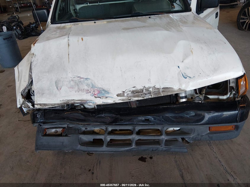 1995 Isuzu Conventional VIN JAACL11L8S7212973 IAAI salvage auction — FRONT END, Clear (Tennessee), sold $400 on 2026-07-29 (photo 6)