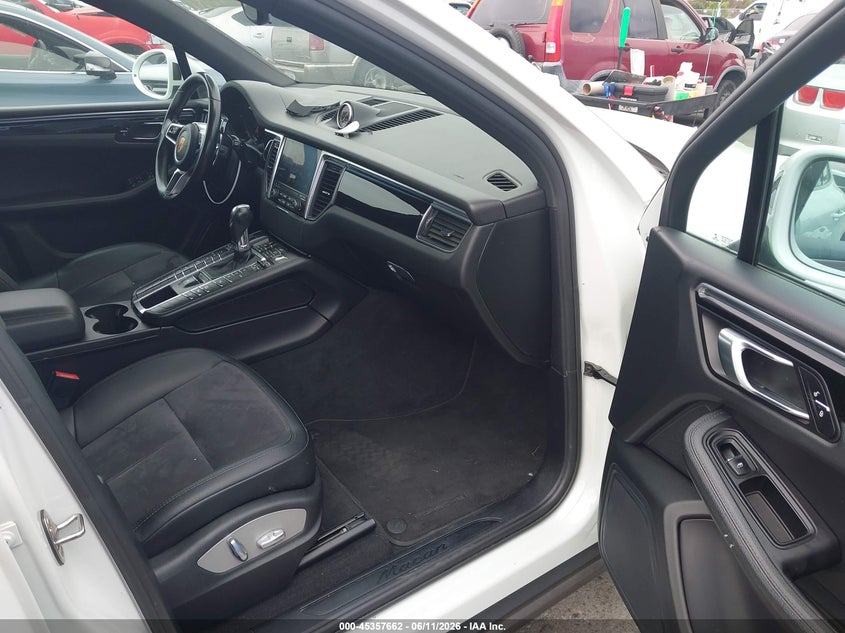 2018 Porsche Macan VIN WP1AA2A55JLB11018 IAAI salvage auction — FRONT END, Clear (Arizona), sold $7,025 on 2026-07-09 (photo 5)