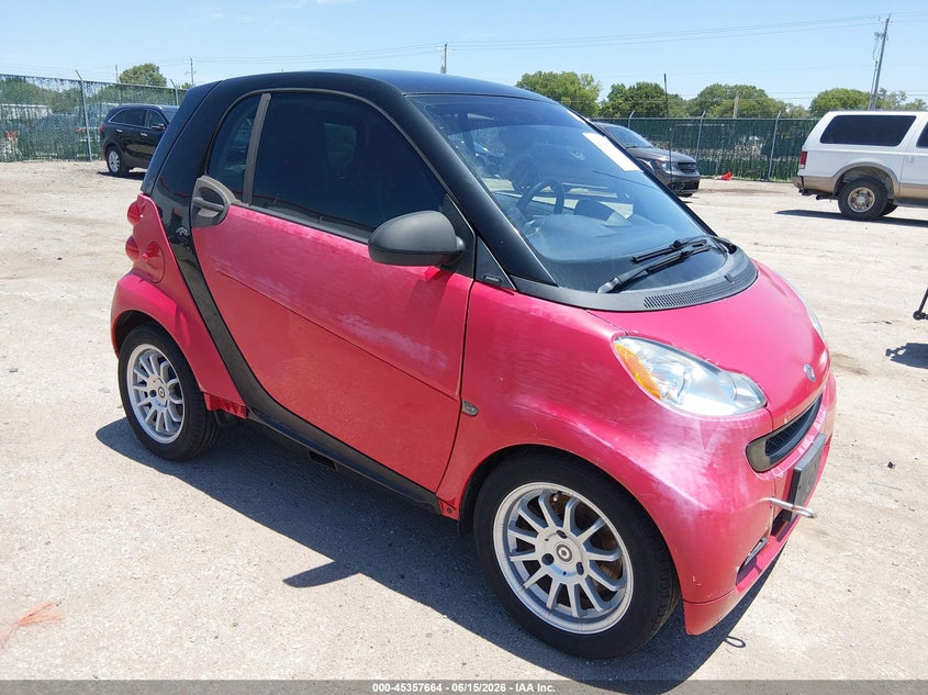 2011 Smart Fortwo VIN WMEEJ3BAXBK498470 IAAI salvage auction — UNKNOWN, Clear (Kansas), sold $375 on 2026-07-10 (photo 1)
