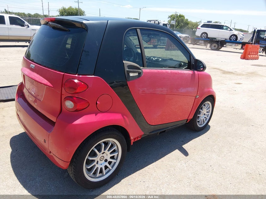 2011 Smart Fortwo VIN WMEEJ3BAXBK498470 IAAI salvage auction — UNKNOWN, Clear (Kansas), sold $375 on 2026-07-10 (photo 4)