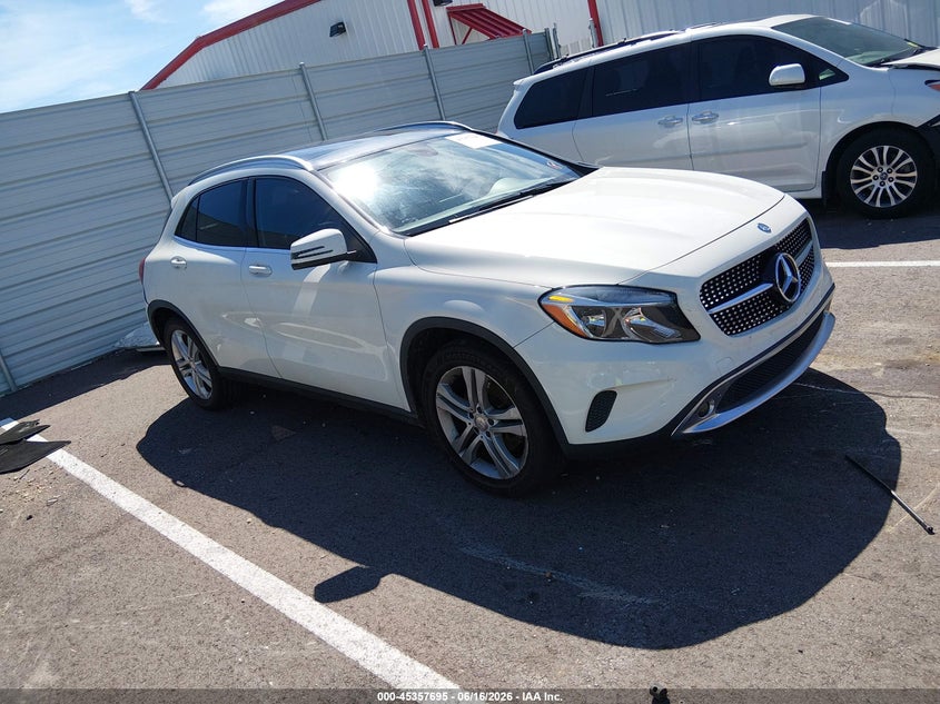 2015 Mercedes-benz Gla-klasse VIN WDCTG4EB5FJ182060 IAAI salvage auction — LEFT SIDE, Clear (Tennessee), sold $3,900 on 2026-07-28 (photo 1)