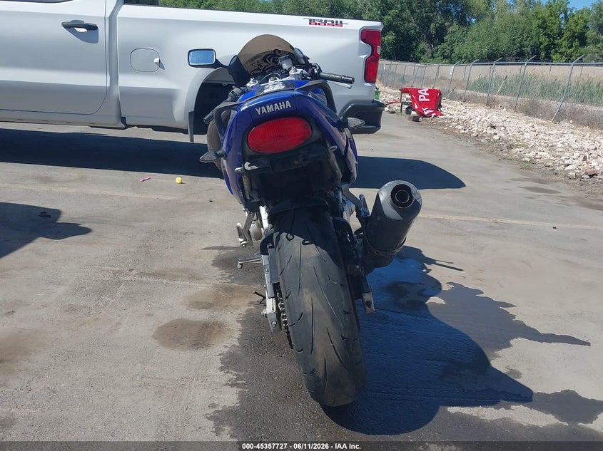 2000 Yamaha Yzf VIN JYA5AHE09YA021621 IAAI salvage auction — RIGHT SIDE, Salvage (Idaho), sold $300 on 2026-07-09 (photo 6)