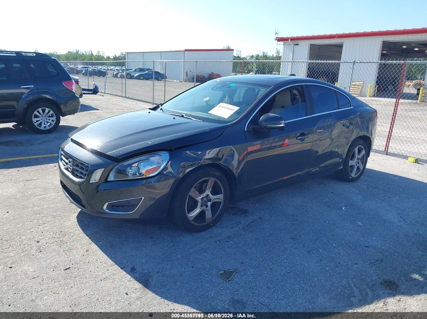 2013 Volvo S60 VIN YV1612FS4D2186139 IAAI salvage auction — LEFT FRONT, Salvage (Florida), sold $300 on 2026-07-27 (photo 2)