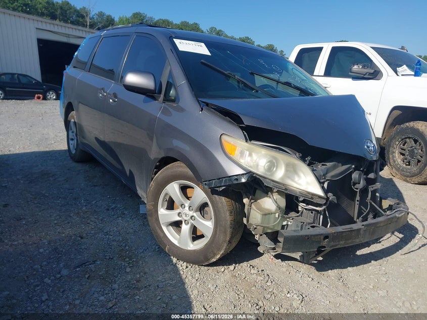 2011 Toyota Sienna VIN 5TDKK3DC4BS103981 IAAI salvage auction — FRONT END, Salvage (Georgia), sold $775 on 2026-07-28 (photo 1)