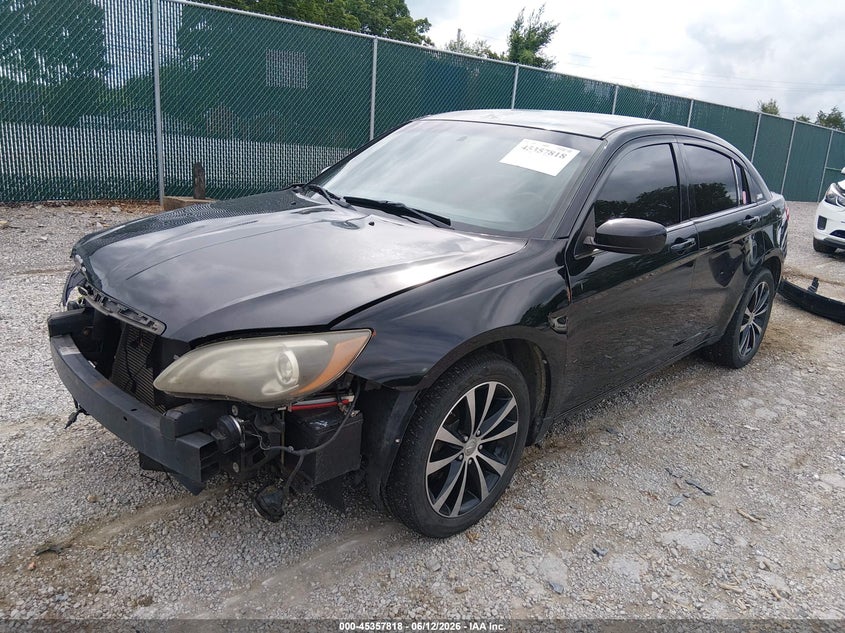 2013 Chrysler 200 VIN 1C3CCBBB6DN600453 IAAI salvage auction — FRONT END, Salvage Title, sold $300 on 2026-09-02 (photo 2)