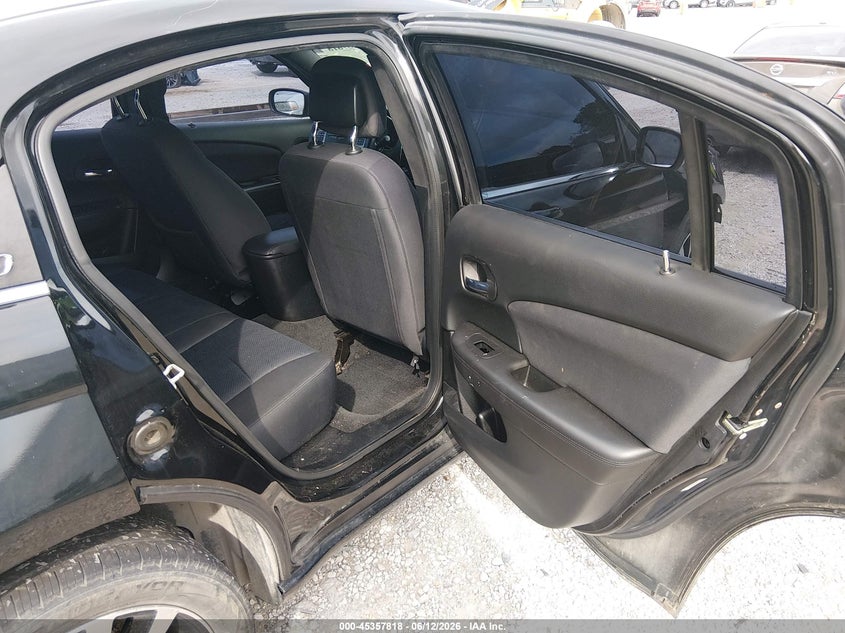 2013 Chrysler 200 VIN 1C3CCBBB6DN600453 IAAI salvage auction — FRONT END, Salvage Title, sold $300 on 2026-09-02 (photo 8)