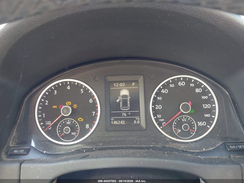2013 Volkswagen Tiguan VIN WVGBV7AXXDW519876 IAAI salvage auction — NORMAL WEAR, Clear (Virginia), sold $300 on 2026-07-28 (photo 7)