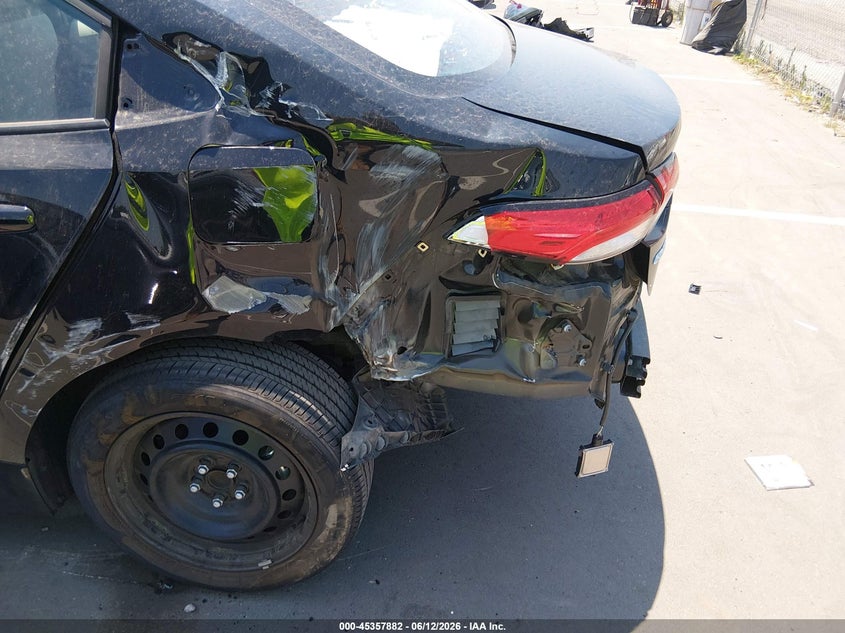 2025 Toyota Corolla VIN 5YFB4MDE5SP287807 IAAI salvage auction — LEFT REAR, Salvage Title, sold $25 on 2026-07-29 (photo 6)