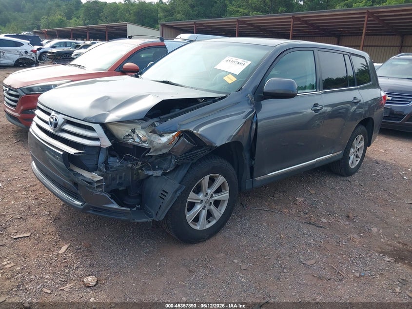 2013 Toyota Highlander VIN 5TDZA3EH6DS046195 IAAI salvage auction — FRONT END, Salvage (Alabama), sold $2,325 on 2026-07-15 (photo 2)