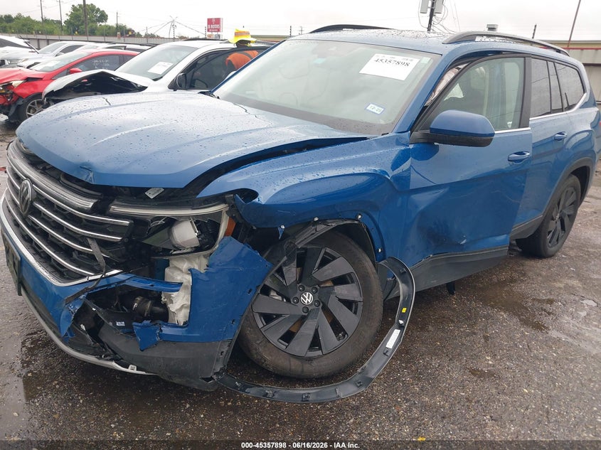 2025 Volkswagen Atlas VIN 1V2JR2CA4SC520924 IAAI salvage auction — LEFT FRONT, Salvage (Texas), sold $9,100 on 2026-07-29 (photo 2)