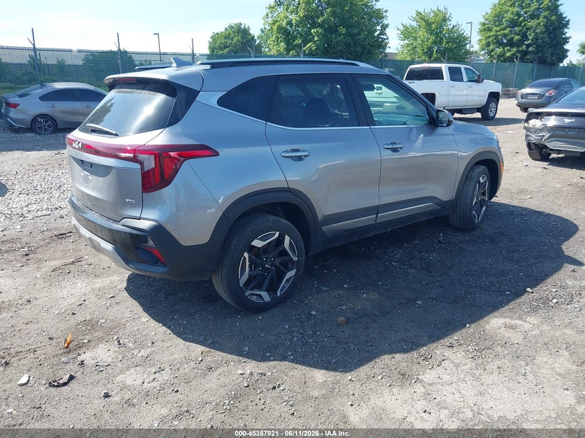 2026 Kia Seltos VIN KNDETCA79T7875423 IAAI salvage auction — SIDE, Salvage (Pennsylvania), sold $6,900 on 2026-07-17 (photo 4)