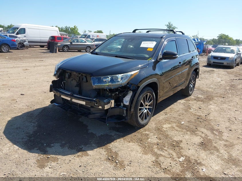 2018 Toyota Highlander VIN 5TDJZRFH2JS553825 IAAI salvage auction — FRONT END, Salvage (Ohio), sold $9,250 on 2026-07-09 (photo 2)