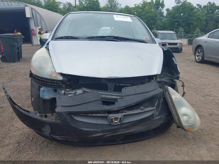 2007 Honda Fit VIN JHMGD38457S007065 IAAI salvage auction — FRONT END, Salvage (North Carolina), sold $400 on 2026-07-09 (photo 6)