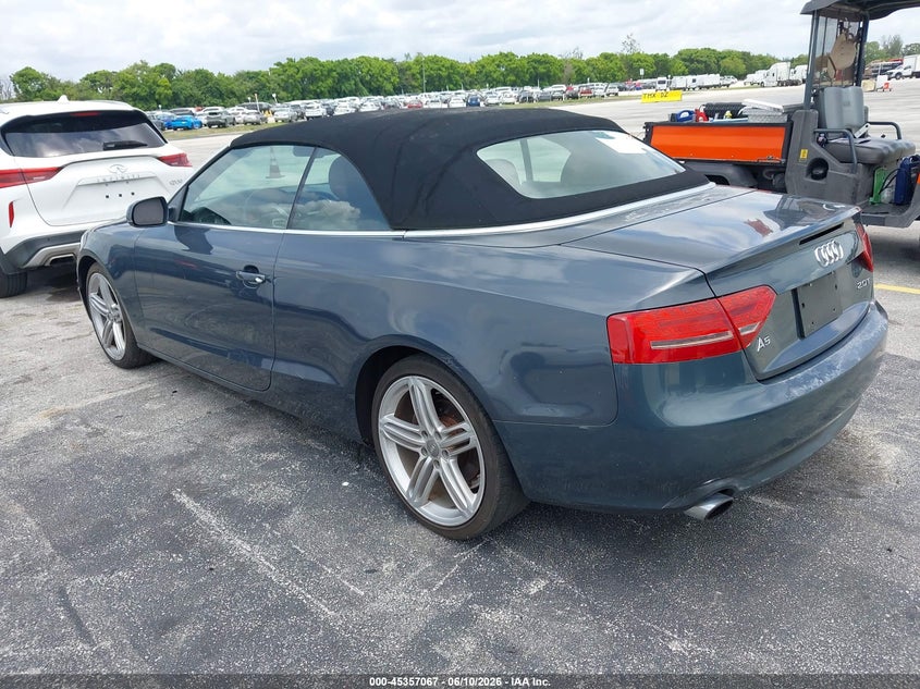 2011 Audi A5 VIN WAUJFAFHXBN000533 IAAI salvage auction — NORMAL WEAR, Clear (Florida), sold $475 on 2026-07-09 (photo 3)