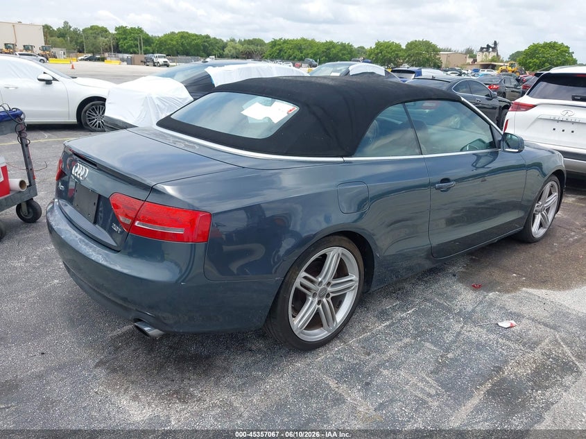 2011 Audi A5 VIN WAUJFAFHXBN000533 IAAI salvage auction — NORMAL WEAR, Clear (Florida), sold $475 on 2026-07-09 (photo 4)