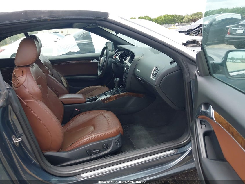 2011 Audi A5 VIN WAUJFAFHXBN000533 IAAI salvage auction — NORMAL WEAR, Clear (Florida), sold $475 on 2026-07-09 (photo 5)