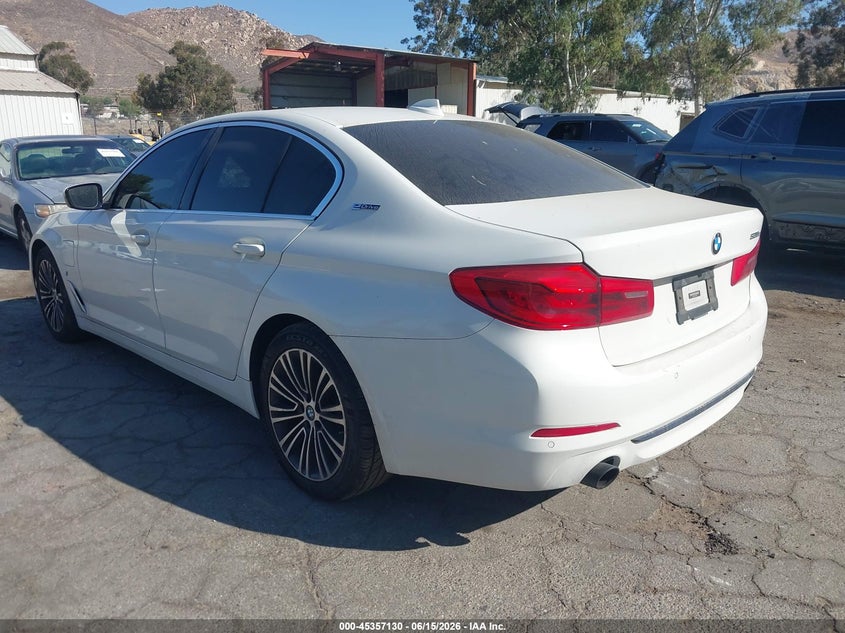 2019 BMW 5er VIN WBAJA9C57KB389432 IAAI salvage auction — NORMAL WEAR, Salvage (California), sold $3,250 on 2026-07-14 (photo 3)