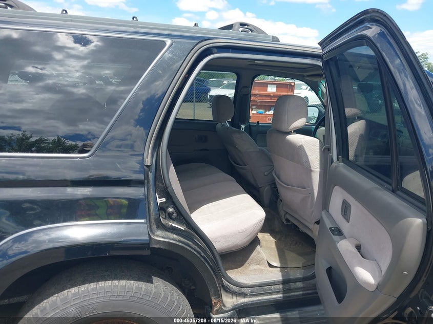 2001 Toyota 4runner VIN JT3HN86R310356053 IAAI salvage auction — NORMAL WEAR, Clear (New Jersey), sold $1,325 on 2026-07-13 (photo 8)