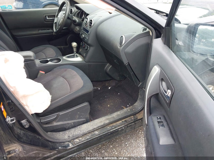 2008 Nissan Rogue VIN JN8AS58V18W403008 IAAI salvage auction — SIDE, Mv-907A (New York), sold $25 on 2026-07-16 (photo 5)