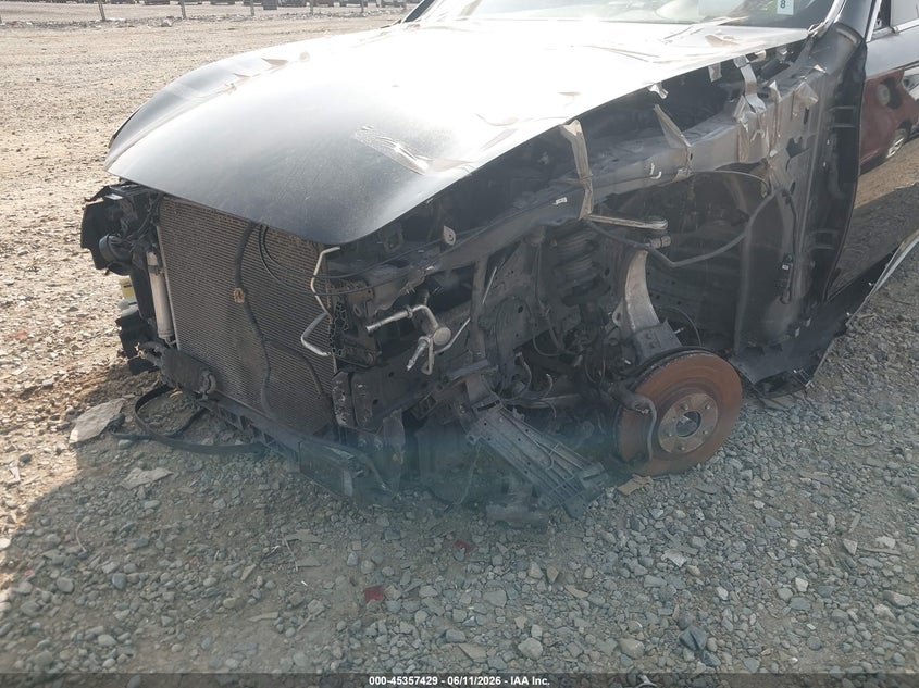 2011 Infiniti M VIN JN1BY1AR2BM370403 IAAI salvage auction — NORMAL WEAR, Certificate Of Origin (West Virginia), sold $300 on 2026-07-13 (photo 6)