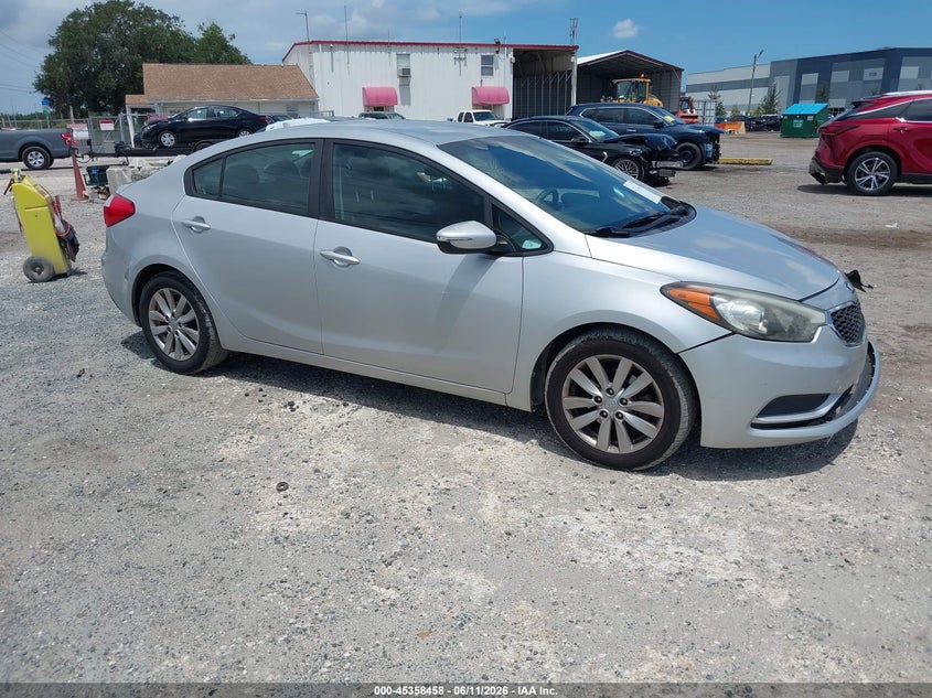 2016 Kia Forte VIN KNAFX4A67G5575979 IAAI salvage auction — FRONT END, Rebuildable (Florida), sold $1,200 on 2026-07-09 (photo 1)