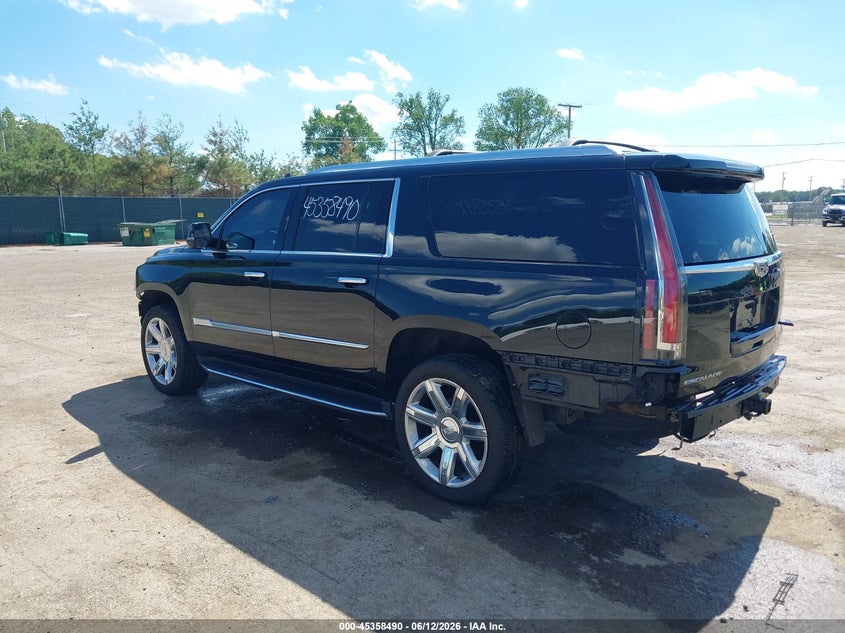 2018 Cadillac Escalade VIN 1GYS4HKJ2JR194233 IAAI salvage auction — FRONT END, Clear (Indiana), sold $7,800 on 2026-07-18 (photo 3)