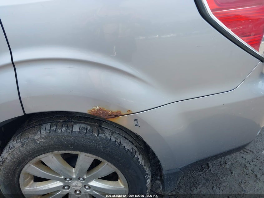 2012 Subaru Forester VIN JF2SHADC8CH447498 IAAI salvage auction — NORMAL WEAR, Clear (New York), sold $300 on 2026-07-21 (photo 6)