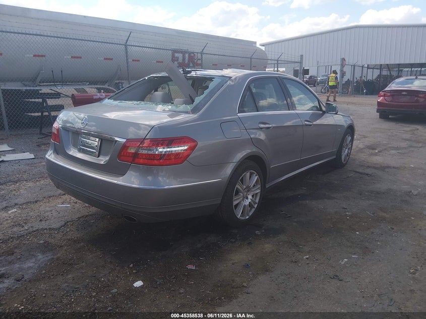 2012 Mercedes-benz E-klasse VIN WDDHF5KB8CA608916 IAAI salvage auction — ROOF, Salvage (Mississippi), sold $1,550 on 2026-07-22 (photo 4)