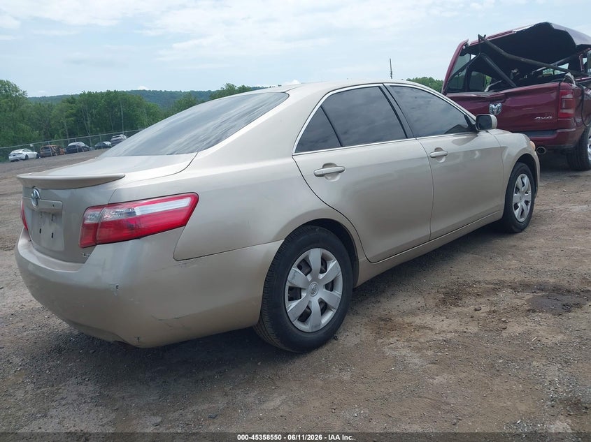 2007 Toyota Camry VIN JTNBE46K373077783 IAAI salvage auction — NORMAL WEAR, Clear (New Jersey), sold $750 on 2026-07-09 (photo 4)