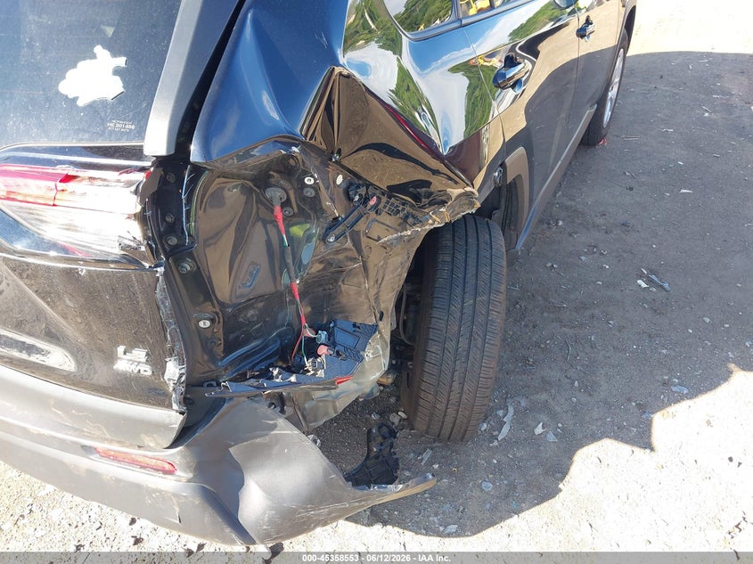 2019 Toyota Rav 4 VIN JTMF1RFV3KD002660 IAAI salvage auction — RIGHT REAR, Salvage (Pennsylvania), sold $7,650 on 2026-07-14 (photo 6)