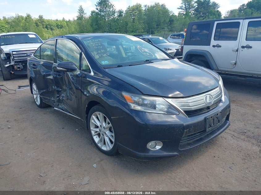 2010 Lexus Hs VIN JTHBB1BA0A2009302 IAAI salvage auction — SIDE, Salvage (Massachusetts), sold $475 on 2026-07-10 (photo 1)