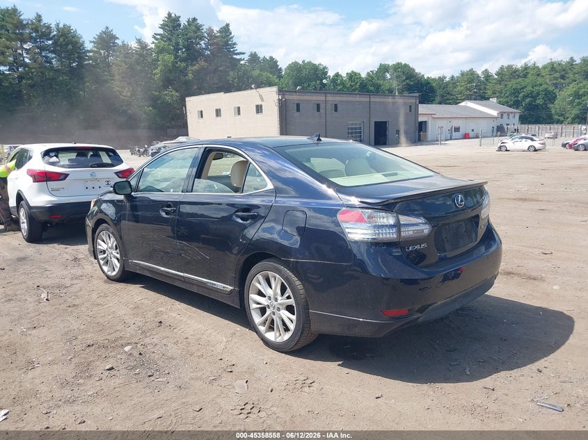 2010 Lexus Hs VIN JTHBB1BA0A2009302 IAAI salvage auction — SIDE, Salvage (Massachusetts), sold $475 on 2026-07-10 (photo 3)