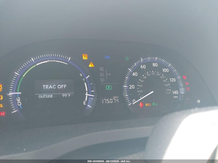2010 Lexus Hs VIN JTHBB1BA0A2009302 IAAI salvage auction — SIDE, Salvage (Massachusetts), sold $475 on 2026-07-10 (photo 7)