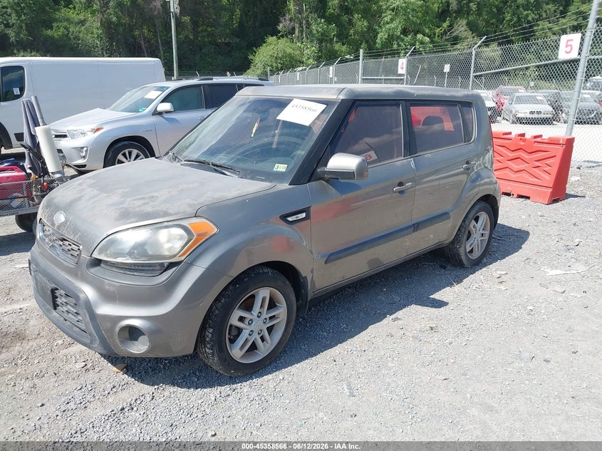 2013 Kia Soul VIN KNDJT2A56D7491723 IAAI salvage auction — LEFT SIDE, Clear (Virginia), sold $525 on 2026-07-07 (photo 2)