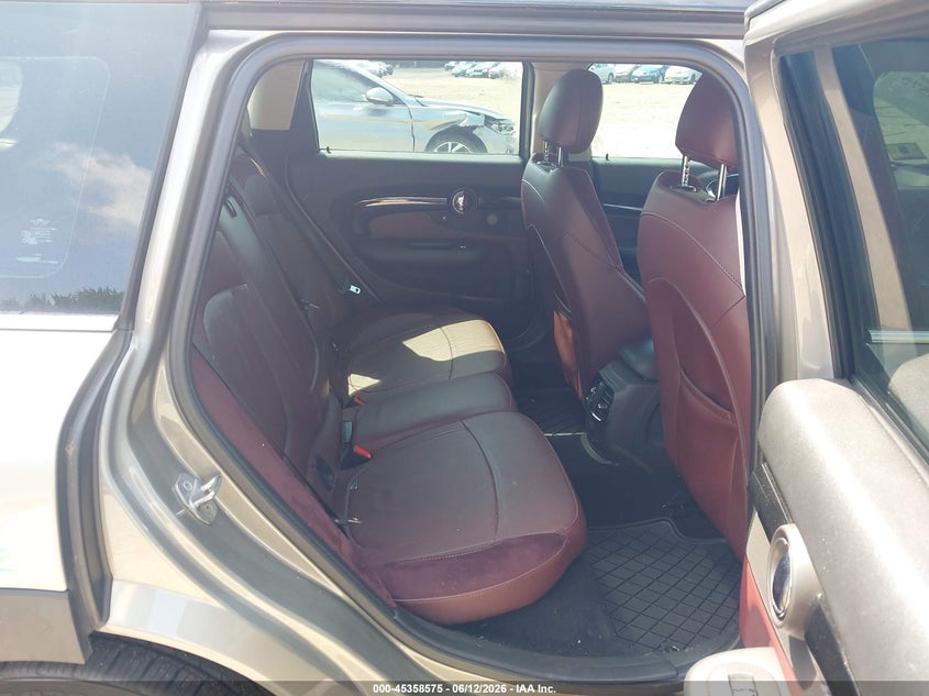 2016 Mini Clubman VIN WMWLN9C54G2E16254 IAAI salvage auction — FRONT END, Salvage Title, sold $1,400 on 2026-09-01 (photo 8)