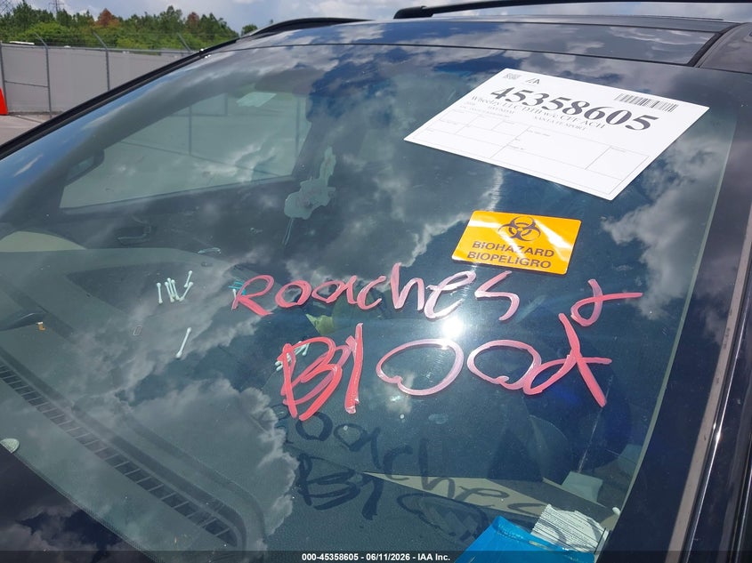 2016 Hyundai Santa fe VIN 5XYZU3LB2GG306289 IAAI salvage auction — NORMAL WEAR, Salvage Title, sold $1,800 on 2026-07-27 (photo 6)