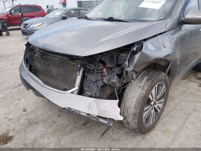 2016 Kia Sportage VIN KNDPCCACXG7804548 IAAI salvage auction — LEFT FRONT, Salvage (Kansas), sold $975 on 2026-07-24 (photo 6)