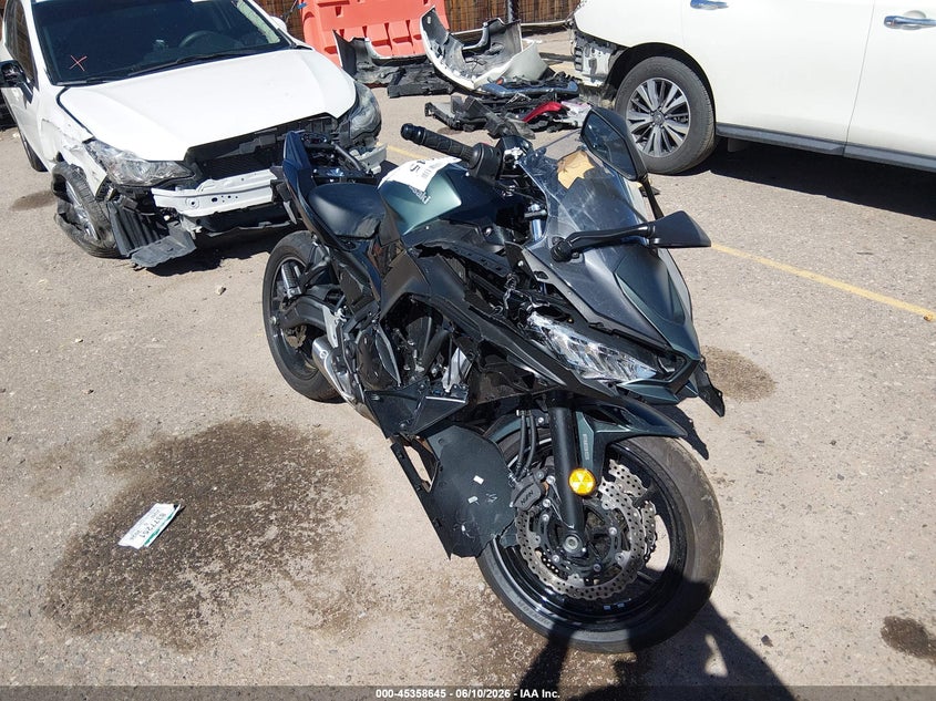 2025 Kawasaki Ninja VIN ML5EXEP15SDAF8994 IAAI salvage auction — ALL OVER, Salvage (Kentucky), sold $1,350 on 2026-07-28 (photo 1)