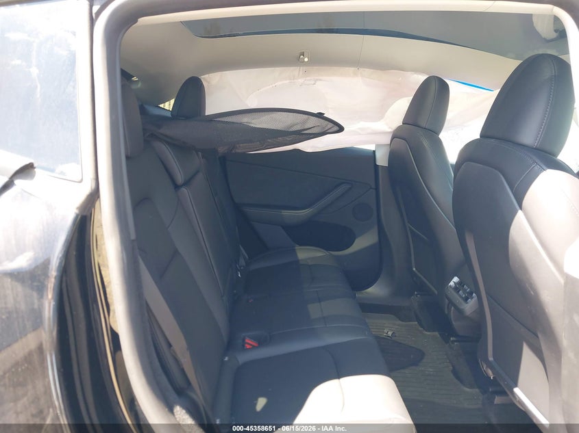 2023 Tesla Model y VIN 7SAYGDEE6PA171700 IAAI salvage auction — SIDE, Salvage (Virginia), sold $11,800 on 2026-07-11 (photo 8)