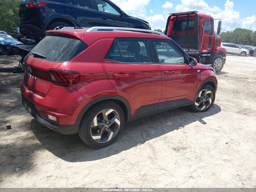 2023 Hyundai Venue VIN KMHRC8A3XPU220167 IAAI salvage auction — SIDE, Salvage (South Carolina), sold $3,600 on 2026-07-09 (photo 4)