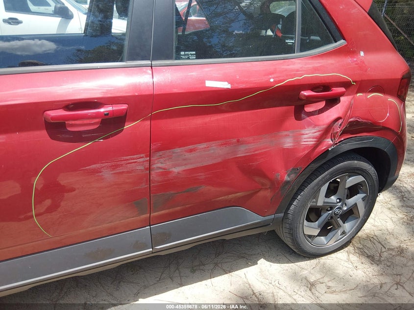 2023 Hyundai Venue VIN KMHRC8A3XPU220167 IAAI salvage auction — SIDE, Salvage (South Carolina), sold $3,600 on 2026-07-09 (photo 6)