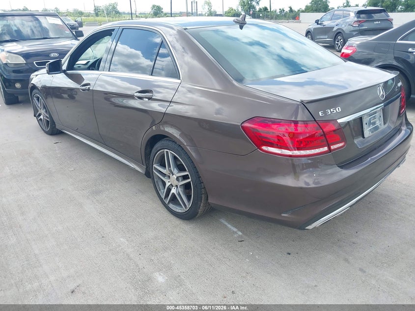 2014 Mercedes-benz E-klasse VIN WDDHF8JB2EA975168 IAAI salvage auction — ENGINE BURN, Salvage (Texas), sold $2,200 on 2026-07-31 (photo 3)