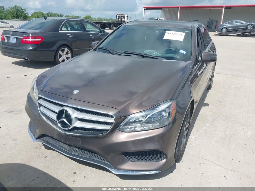 2014 Mercedes-benz E-klasse VIN WDDHF8JB2EA975168 IAAI salvage auction — ENGINE BURN, Salvage (Texas), sold $2,200 on 2026-07-31 (photo 6)